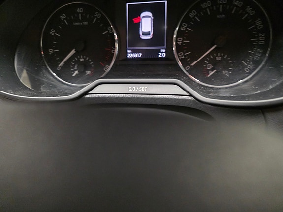Skoda Octavia 15 of 21