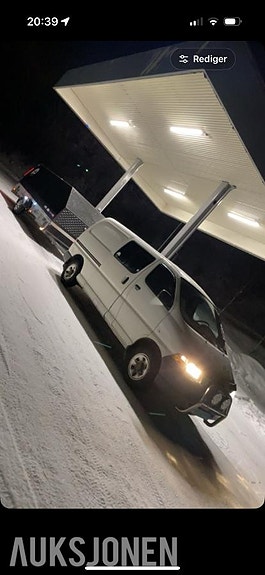 Toyota HiAce 9 of 9