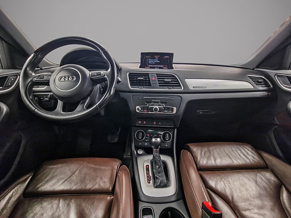 Audi Q3 11 of 29