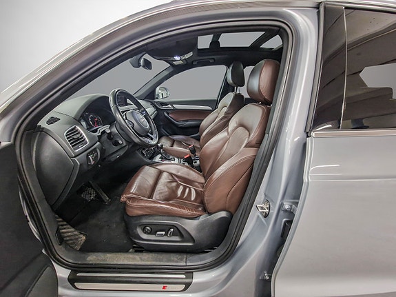 Audi Q3 10 of 29