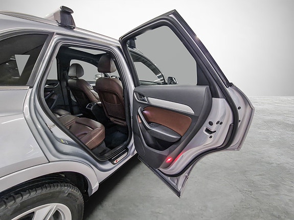 Audi Q3 21 of 29