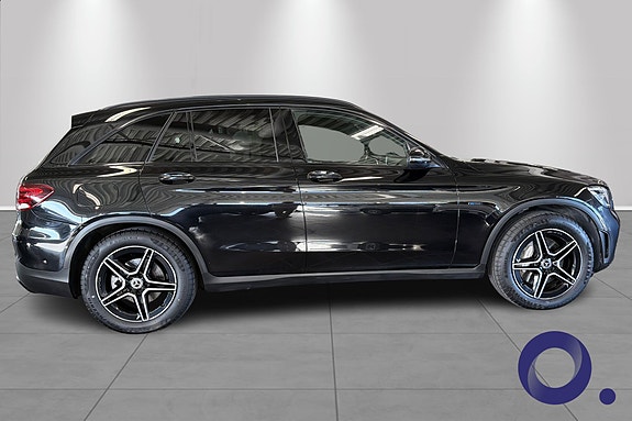 Mercedes-Benz GLC300 de 7 of 21