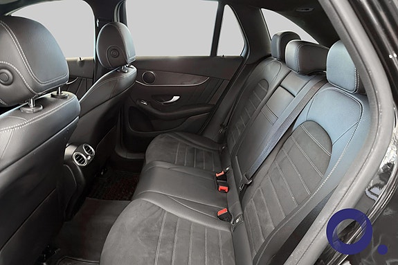 Mercedes-Benz GLC300 de 11 of 21