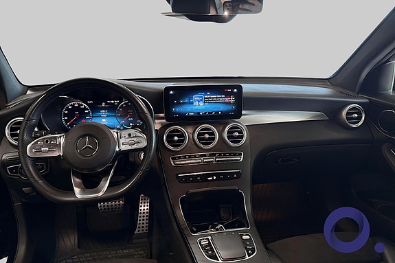 Mercedes-Benz GLC300 de 14 of 21