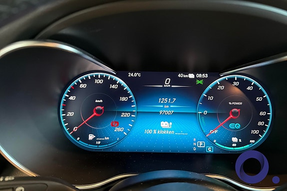 Mercedes-Benz GLC300 de 18 of 21