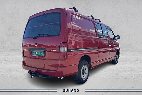 Toyota HiAce 5 of 5