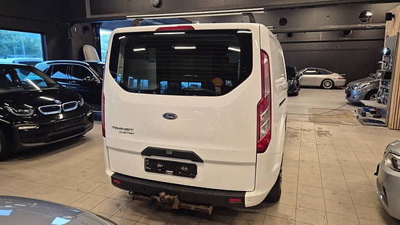 Ford Transit Custom 6 of 15