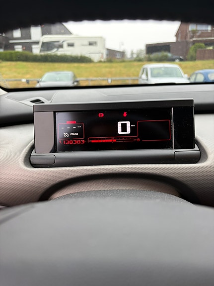 Citroen C4 Cactus 2 of 13
