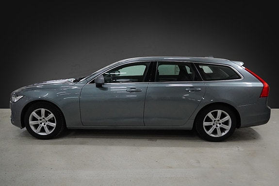 Volvo V90 5 of 30