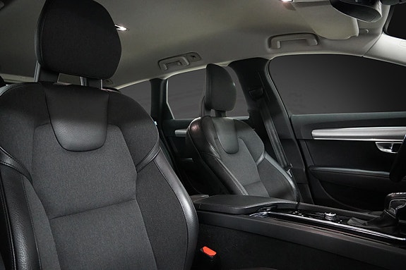 Volvo V90 17 of 30