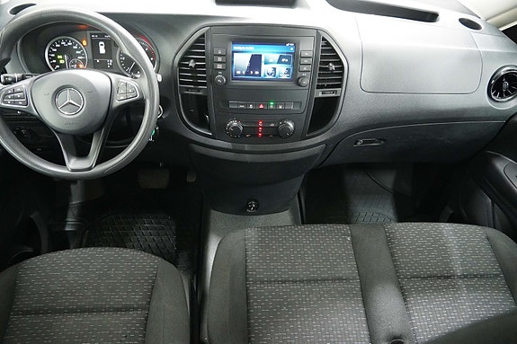Mercedes-Benz Vito 119 14 of 30