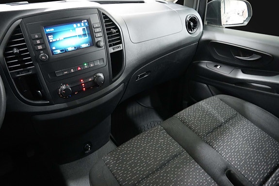 Mercedes-Benz Vito 119 22 of 30