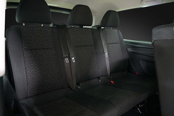 Mercedes-Benz Vito 119 13 of 30