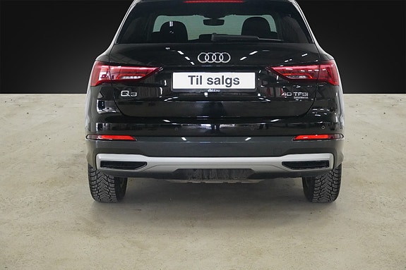 Audi Q3 5 of 24