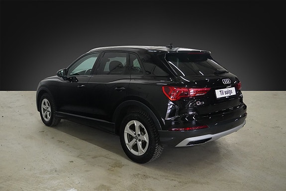 Audi Q3 8 of 24