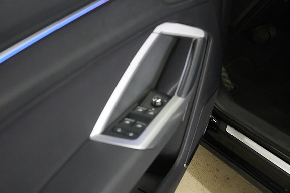 Audi Q3 21 of 24