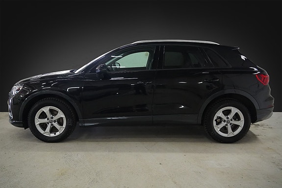 Audi Q3 3 of 24