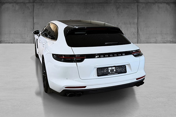 Porsche Panamera 6 of 30