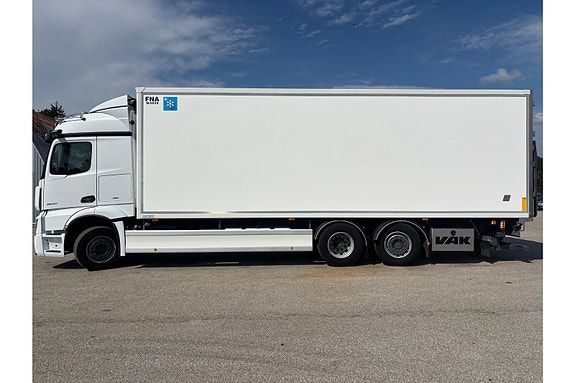 Mercedes-Benz Actros 2540 6x2*4 + Thermo King + FNA 6 of 22