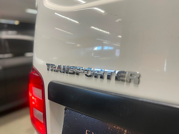 Volkswagen Transporter 9 of 30