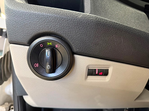 Volkswagen Transporter 13 of 30