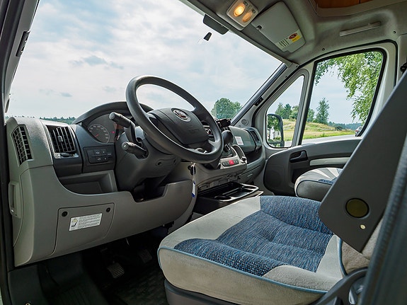 Adria ADRIATIK CORAL 660 S 20 of 30
