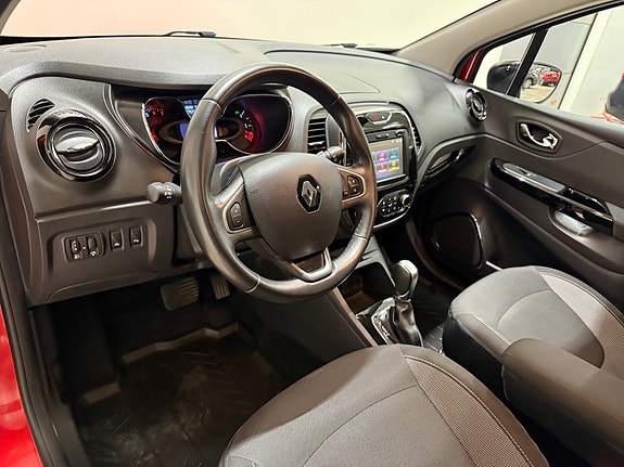 Renault Captur 27 of 30
