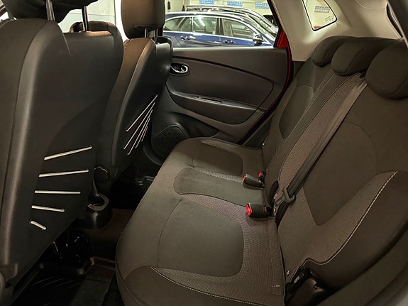 Renault Captur 24 of 30