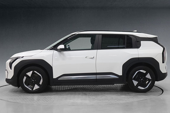 Kia EV3 2 of 22