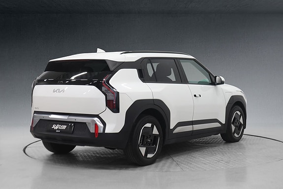 Kia EV3 5 of 22