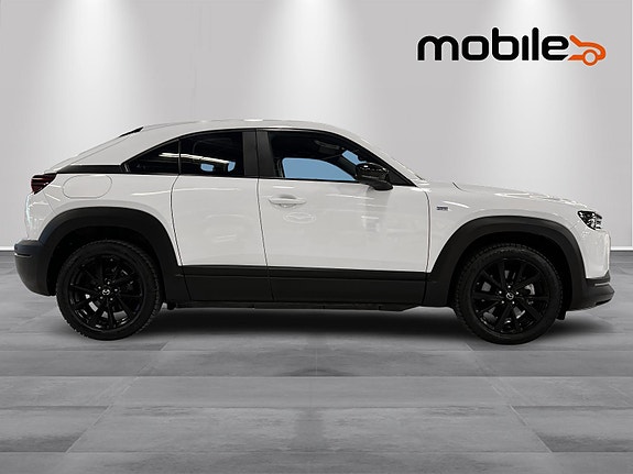 Mazda MX-30 2 of 23