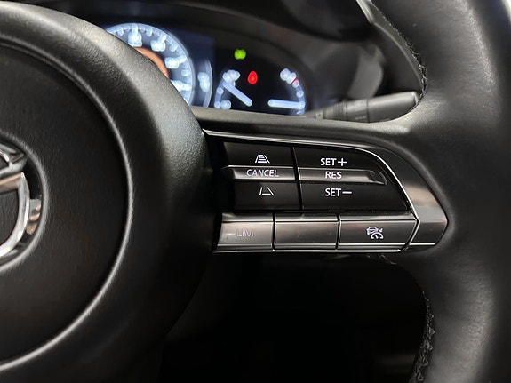Mazda MX-30 15 of 23