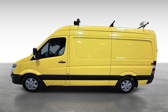 Mercedes-Benz Sprinter 3 of 5