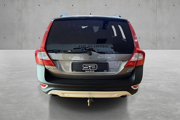 Volvo XC70 6 of 26