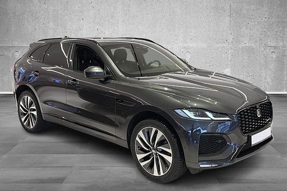 Jaguar F-PACE 5 of 30