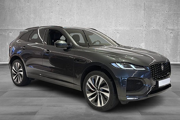 Jaguar F-PACE 6 of 30