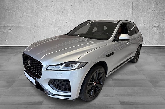 Jaguar F-PACE 5 of 30