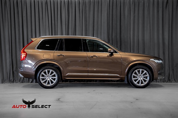 Volvo XC90 20 of 30