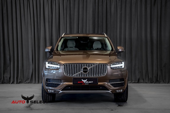 Volvo XC90 5 of 5