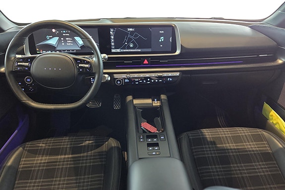 Hyundai Ioniq 6 17 of 30