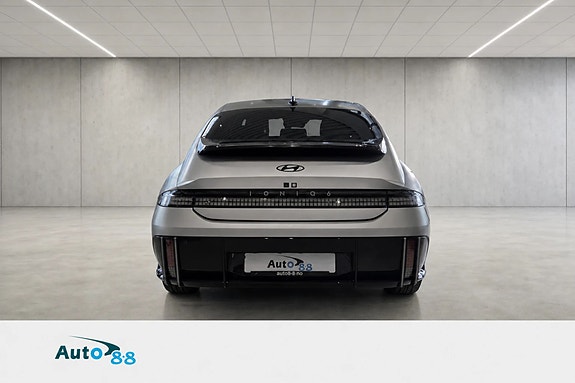 Hyundai Ioniq 6 5 of 30
