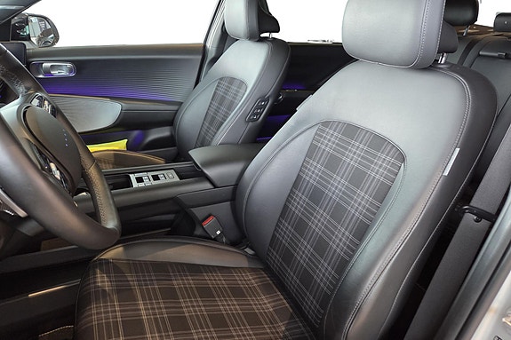Hyundai Ioniq 6 11 of 30