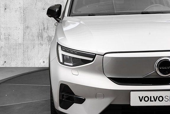Volvo C40 3 of 5