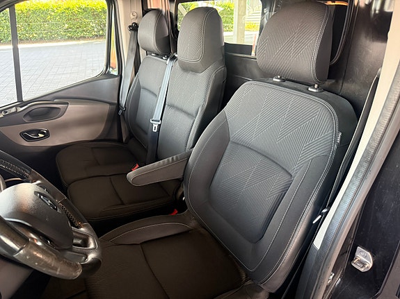 Renault Trafic 20 of 30