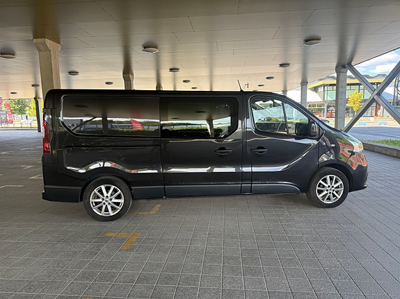 Renault Trafic 10 of 30