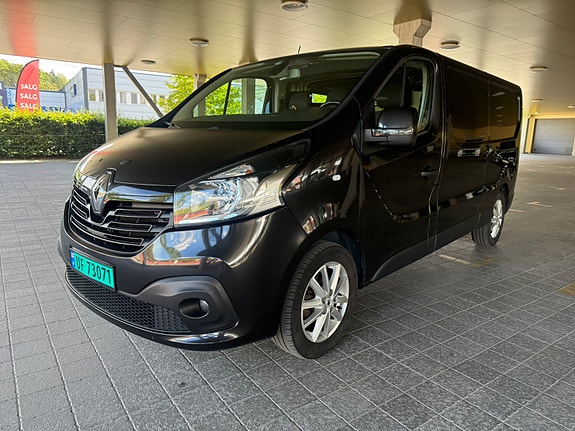 Renault Trafic 2 of 30