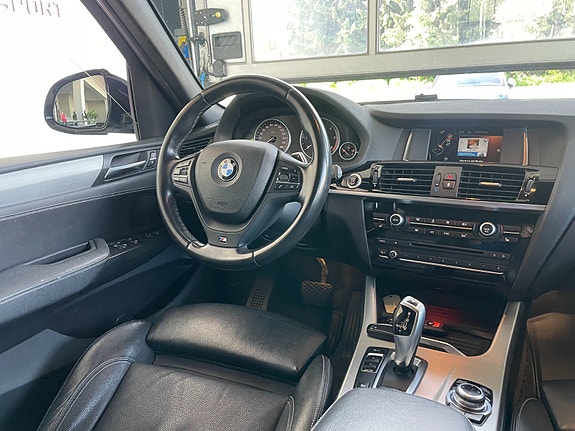 BMW X3 16 of 19