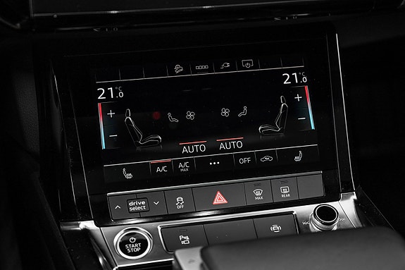 Audi e-tron Sportback 28 of 30