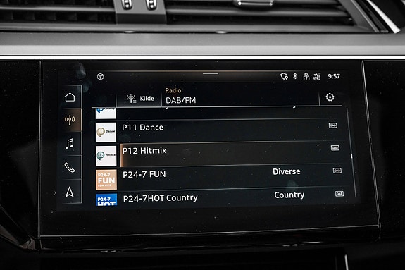 Audi e-tron Sportback 24 of 30
