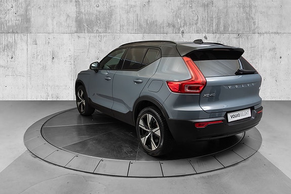 Volvo XC40 5 of 5